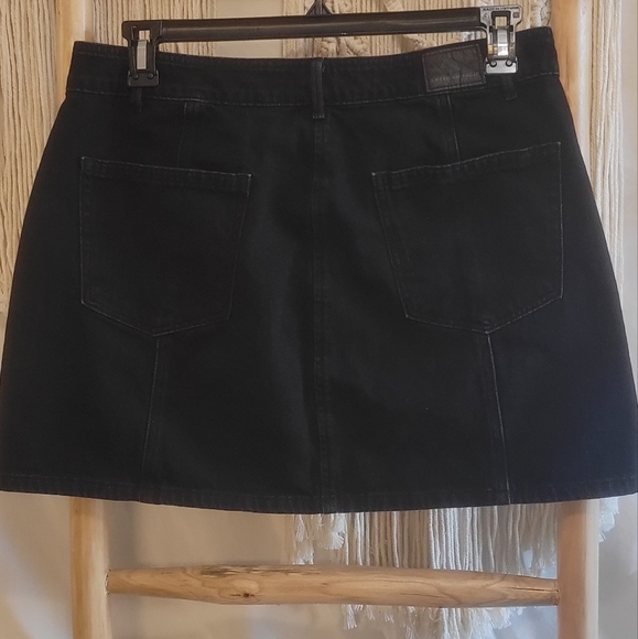 American Eagle - Picture 4 of 6